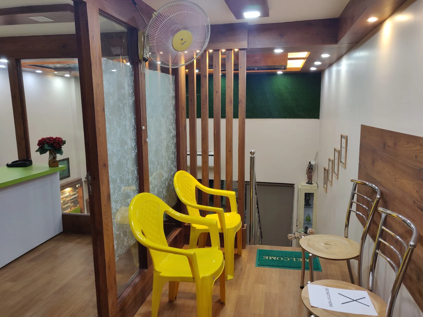 Clinic Bed